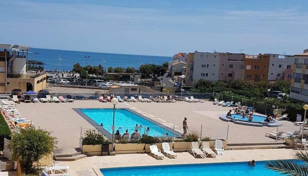 Charme Du Cap D'Agde Apartment Exterior photo