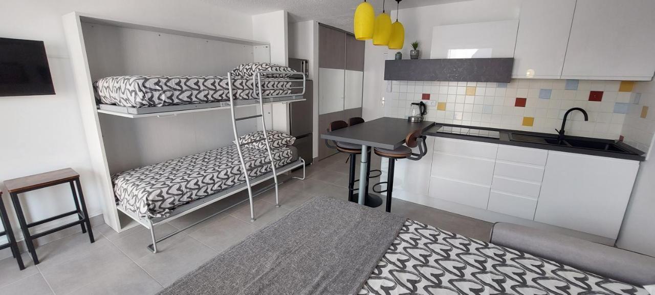 Charme Du Cap D'Agde Apartment Exterior photo